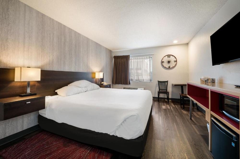 King Room interior